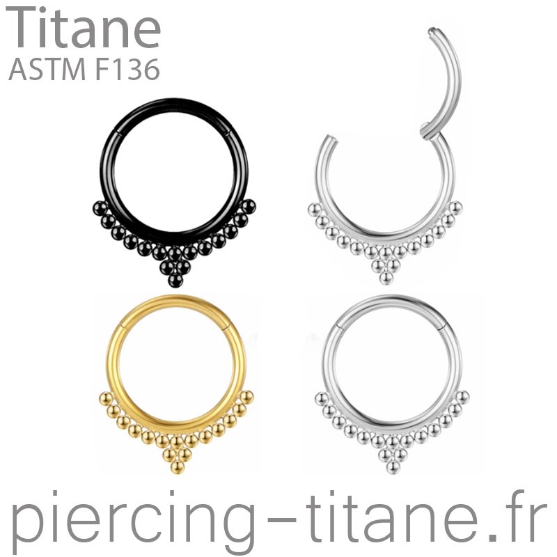 Clicker titane orné de 16 microbilles